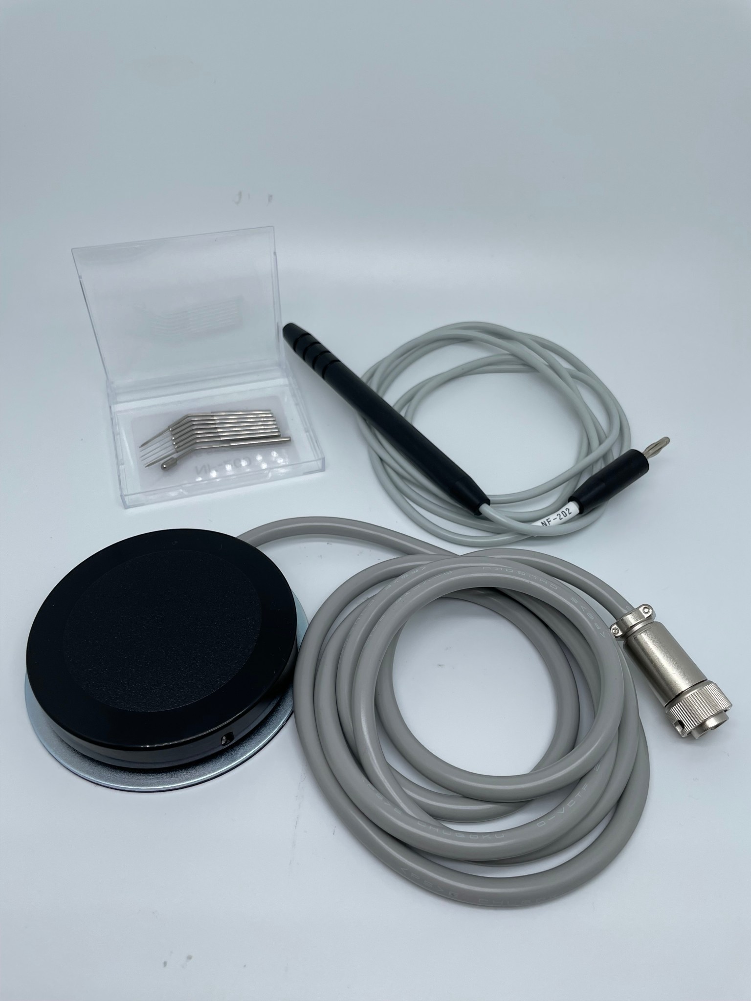 Cable with Handle for Neo-Frecator NF-202B