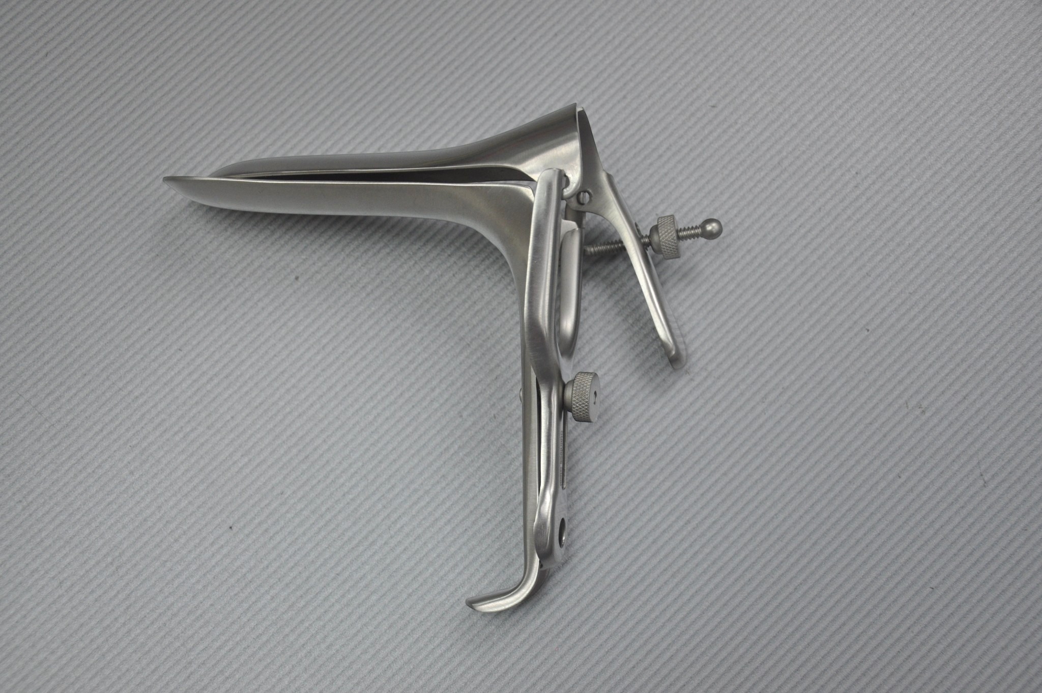 Vaginal Speculum, Central Screw, Small